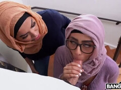 Arabisch, Grote kont, Bruinharig, Harig, Moeder die ik wil neuken, Rijden, Geschoren, Trio