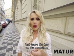 Απιστία, Τσέχα, Ξενοδοχείο, Ώριμη, Καλσόν, Τατουάζ