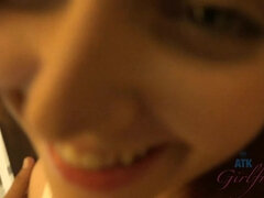 Любители, Платье, Дрочка ногами, Волосатые, Пирсинг, От первого лица, Пухлые соски, Вибратор