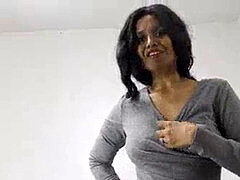 Szőrös, Indiai, Érett feleség