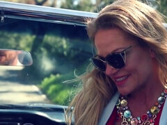 Stor kuk, Avsugning, Bystig, Bil, Hanrej, Sperma shot, Milf, Naturliga tuttar