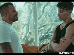 Anál, Dávení penisem, Gay, Vlasaté, Hardcore, Piercing, Tetování