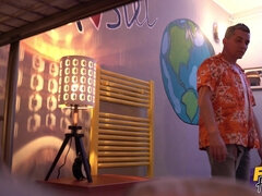 Sypialnia, Obciąganie, Hotel, Naturalne cycki, Cipka, Squirting, Trójkąt, Cycki