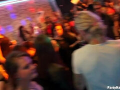 Минет, Брюнетки, Одетые девушки голые парни, Ласковые ручки, Межрасовый секс, Белье, Оргии, Сосущие