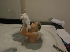 Enthousiasteling, Vingeren, Vriendin, Slipje, Gezichtspunt, Kut duiken, Kort haar, Sokken