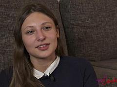 Anális szex, Monumentális dákó, Tekintélyes didik, Érett koros, Érett feleség, Lovaglás, Tini, Begyek