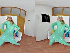 En tercera dimension, Asiático, Chica, Realidad