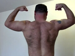 Семяизвержение, Волосатые, Дрочит, Писсинг, Душ, Игрушки