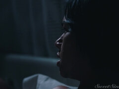 Aziatisch, Grote lul, Lul, Spijkerbroeken, Moeder die ik wil neuken, Natuurlijke tieten, Doordringend, Kort haar