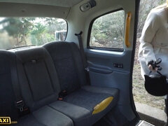 Kuřba, Brunetka, Na psíka, Žena, Hd, Na verejnosti, Realita, Natvrdo