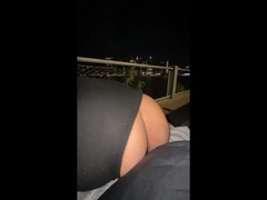 Péro, Venku, Na veřejnosti, Jezdectví, Kuřba sání