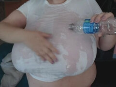 Mulher linda e grande, Peitos grandes, Gordinho, Fêmea, Fetiche, Solo chão, Tetas, Molhadoa