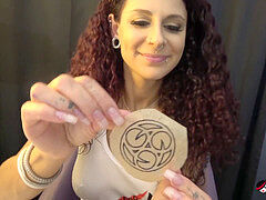 Kukk suging, Brunette, Europeisk, Tattovering, Puppejobb