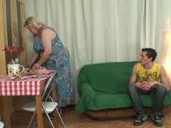 Loiroa, Peituda, Tchecoa, Peludoa, Punheta, Mãe gostosa, Mamãe, Realidade