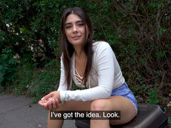 아마추어, 큰 엉덩이, 돈, 자연의 가슴, 피어싱, 현실, 문신, 청소년