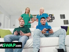 Suihinotto, Rintava, Ryhmä, Äiti jota haluaisin panna, Äiti, Todellisuus, Kolmen kimppa, Tissit