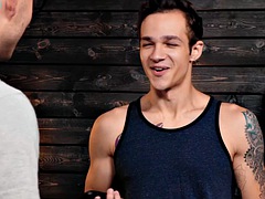 Anal, Røvslikning, Pik sutte, Homoseksuel, Håndjob, Onani, Muskel, Tatovering