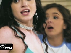 Nastolatki, Trójkąt