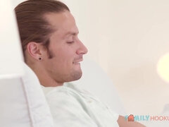 Vakker, Stor rumpe, Stor kukk, Søt, Dype svelg, Pikk, Hd, Strømper