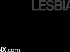 Tekintélyes didik, Kebles, Leszbikus, Érett feleség, Leborotvált, Vékony, Begyek, Játékszerek