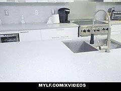 Rit, Spalnica, Fafanje, Evinja, Hd, Milf, Mačeha, Sesanje