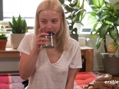 아마추어, 큰 가슴, 핑거링, 포섬, 독일인, 대단히, 자연의 가슴, 면도된