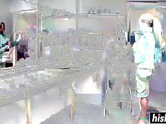 Kúpeľňa, Dildo, Hd, Lesbické, Milf  mčbp, Saténové, Krátke vlasy, Hračky