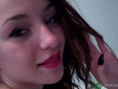 Amatoriale, Brunetta, Cucina, Mutandine, Rasata, Solo