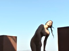 Amatorka, Bikini, Brunetka, Hardcore, Na wolnym powietrzu, Solo, Nastolatki, Cycki