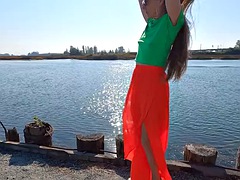 Amatéři, Brunetka, Legrační, Spodní prádlo, Milf žcbp, Venku, Piercing, Kozičky