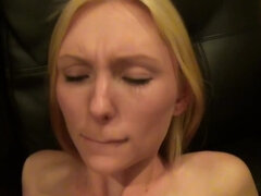 Amateur, Blonde, Petite femme, Pov, Rasée, Adolescente, Voyeur