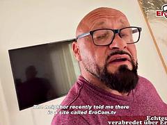 Chubby model Miss Booty tries first EroCom sex date with German user