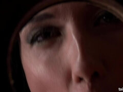 Stora tuttar, Avsugning, Brunett, Sperma shot, Ansiktsbehandling, Trosor, Solo, Leksaker