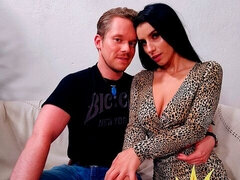 Amatør, Stor kukk, Synsvinkel, Barbert, Tynn, Tattovering, Tenåring, Pupper