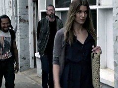 Tyttö, Kuuluisuus, Pehmo