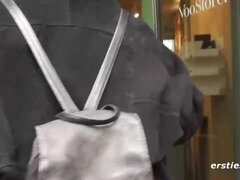 Velika rit, Velike joške, Rjavolaska, Poljubljanje, Lezbijke, Rdečelaska, Najstnice