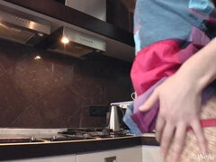 Lisa Carry strips naked and plays in her kitchen
