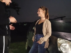 Leie, Auto, Schwanz, Europäisch, Hardcore, Italienisch, Pov, Tätowierung