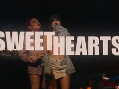 Velike joške, Fafanje, Globoko grlo, Kurac, Naravne joške, Grobo, Klofuta, Joške