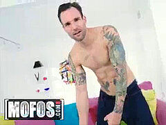 Aziatisch, Pijpbeurt, Bruinharig, Sperma in gezicht, Harig, Klein