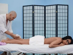 Musta, Kyrpä, Takaapäin, Eurooppalainen, Silmälasit, Korkokengät, Alusvaatteet, Hieronta