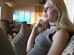 Strand, Bikini, Blondin, Avsugning, Creampie, Hårig, Fitta, Sockor