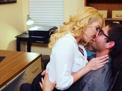 Américain, Gros seins, Sucer une bite, Hard, Hd, Léchez, Seins naturels, Chevaucher