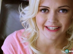 18, Amatør, Give finger, Onani, Naturlige bryster, Kort hår, Teenager, Bryster