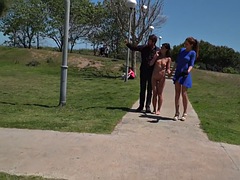 Bdsm, Brunetka, Hardcore, Vonku, Na verejnosti, Pobehlica, Kozičky