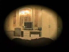 Ιάπωνας, Πρώτου προσώπου, Η σύζυγος