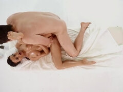 Tetas grandes, Mamada, Morena, Lamidas, Masaje, Coño, Tatuaje, Mojado