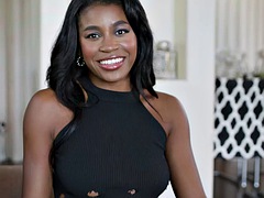 Mačiatko, Veľké péro, Čierne, Ebenové, Erotika, Vyholené