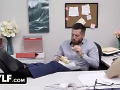 Pik sutte, Ældre lækkre kvinde, Hd, Slikning, Mor jeg gerne vil kneppe, Monster, Orgasme, Fisse