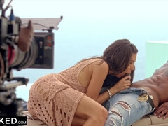 Analno, Velik kurac, Rjavolaska, Doggystyle, Obrazno, Dve ženski in moški, Sramežljiva, Trojček